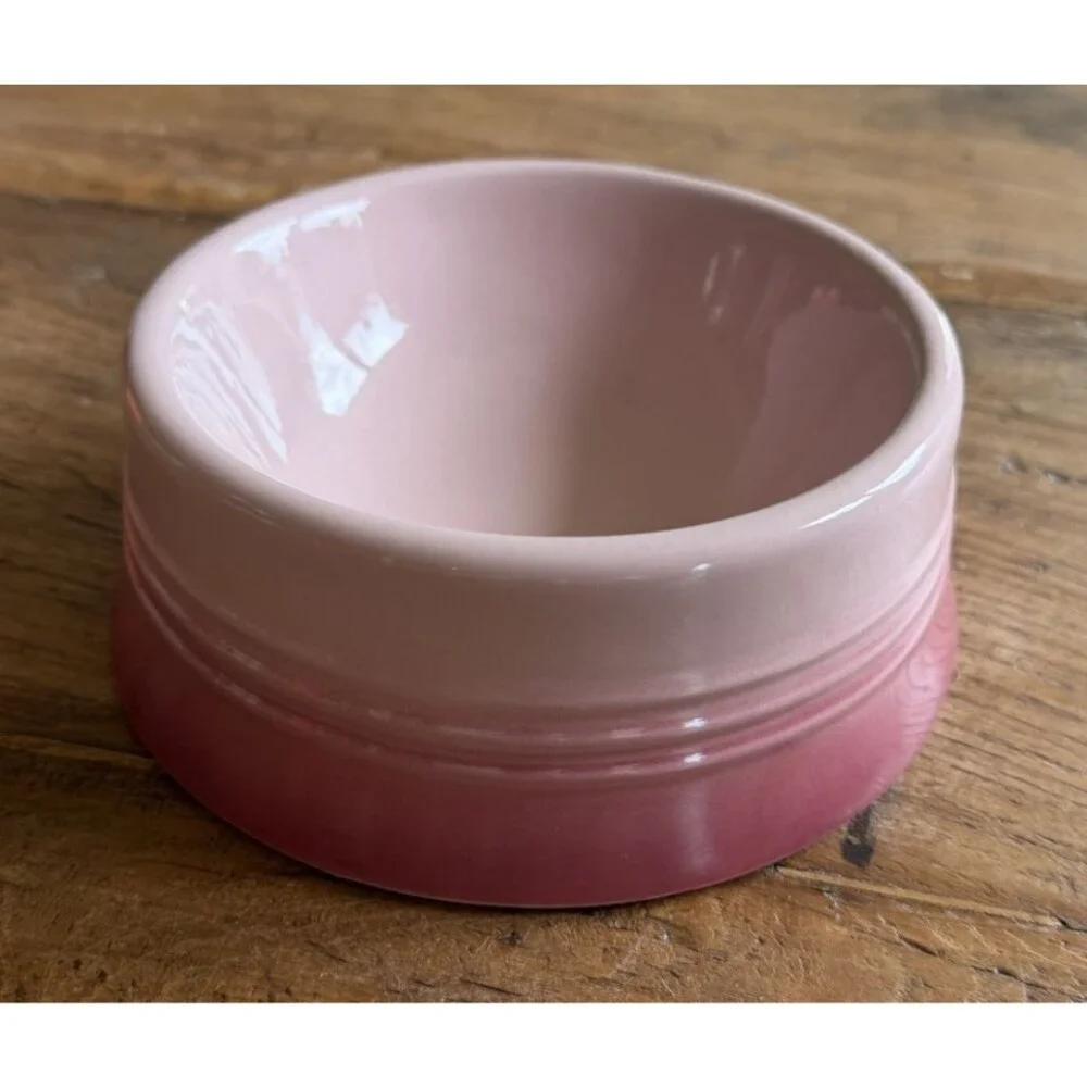 Le Creuset Stoneware Medium Feeding Bowl Pet Collection 18cm 450ml Pale Rose NEW